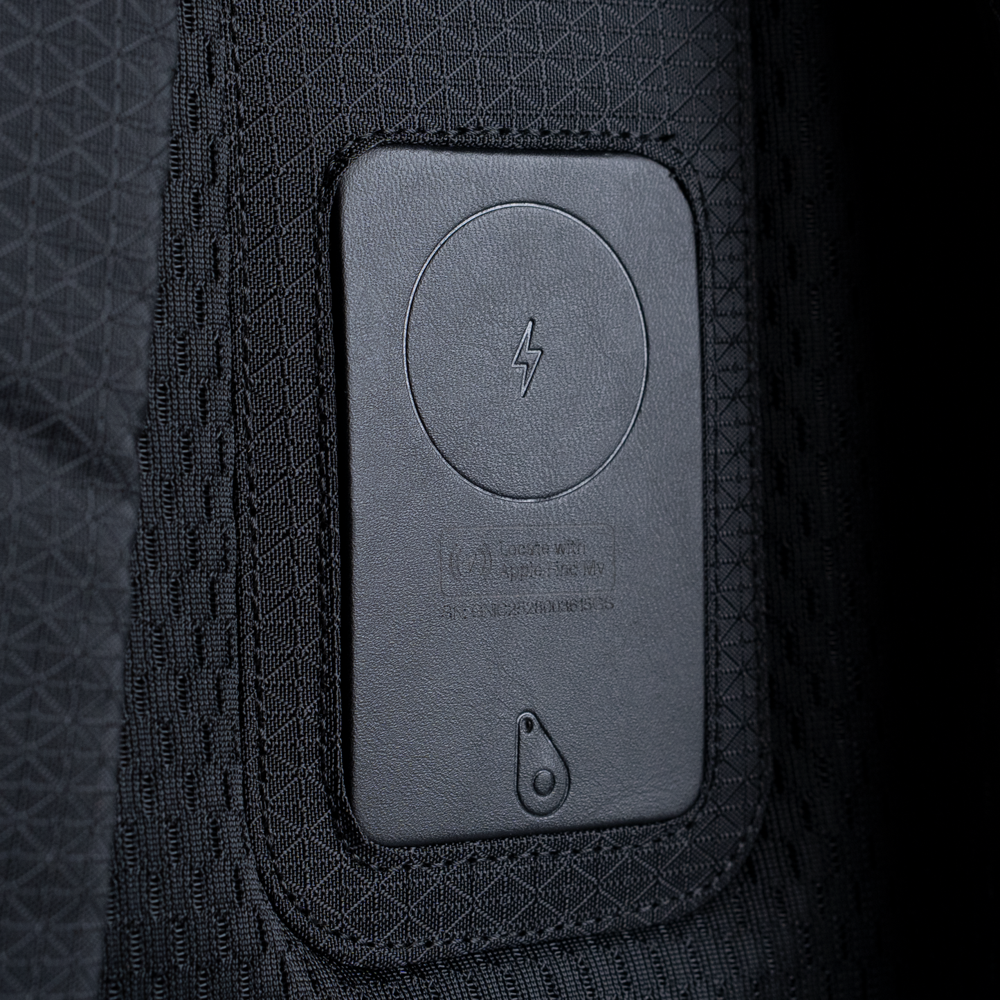 Scapade AirPack – Connected Backpack with Apple Find My