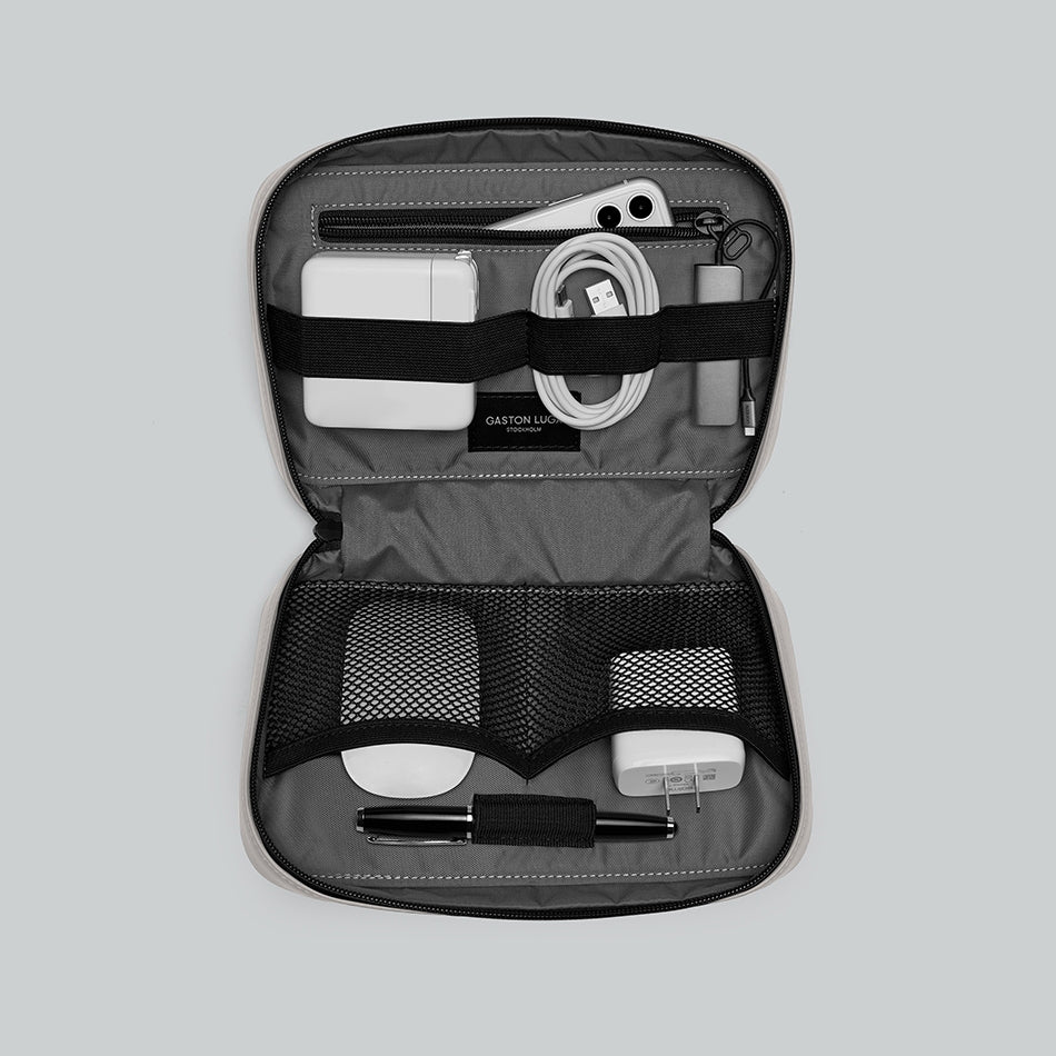 Däsh Tech Organizer – Taupe | Gaston Luga