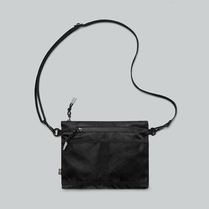 Lightweight Crossbody – Noir | Gaston Luga