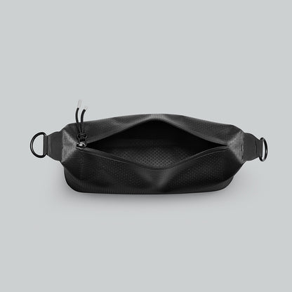Lightweight DuoSeal Crossbody – Noir | Gaston Luga