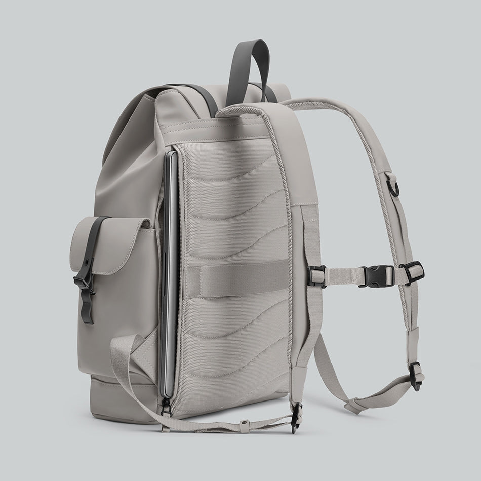 Spläsh Utility Backpack 16" – Taupe | Gaston Luga